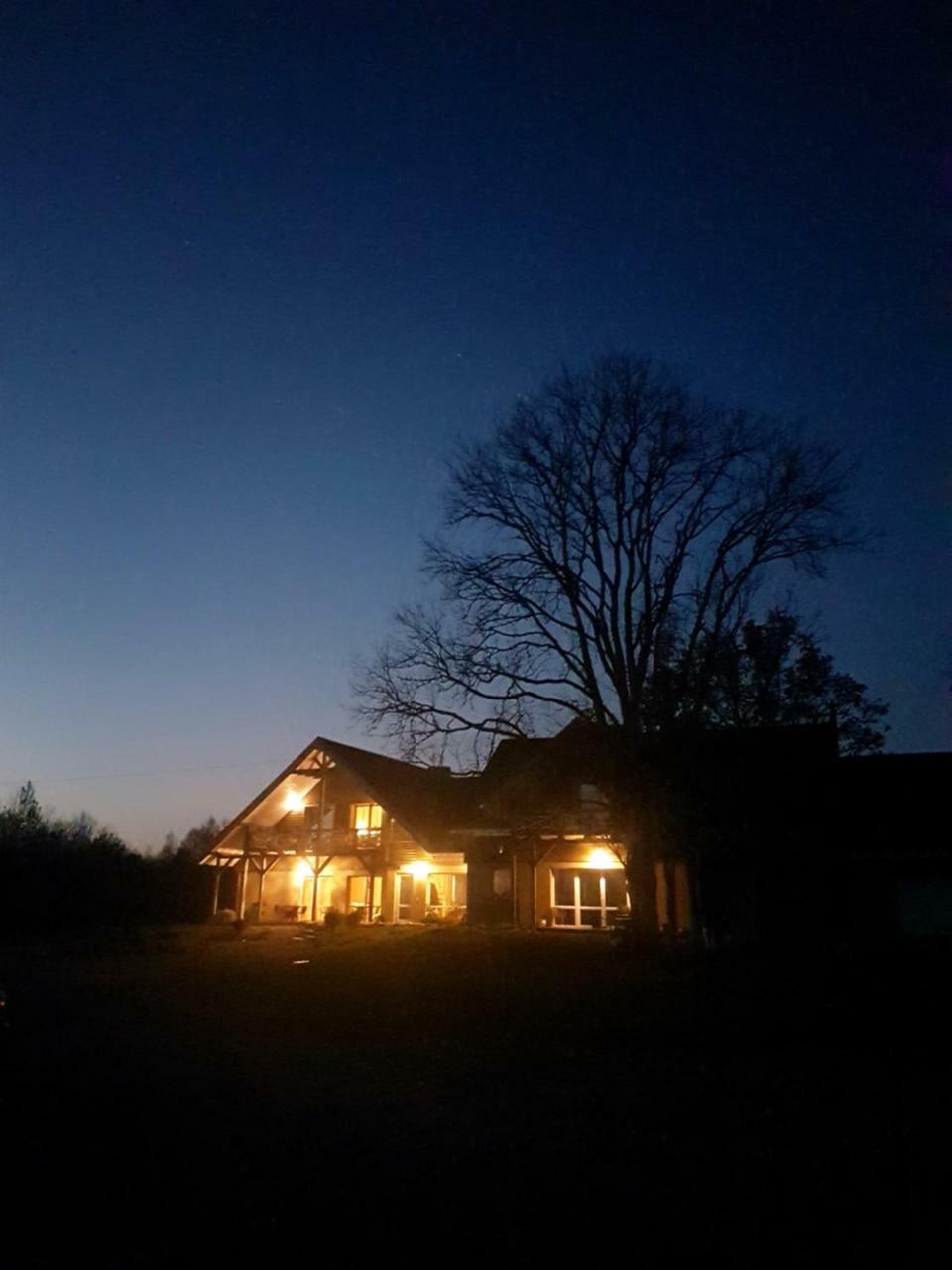 Villa Cheval Aukštadvaris Eksteriør billede