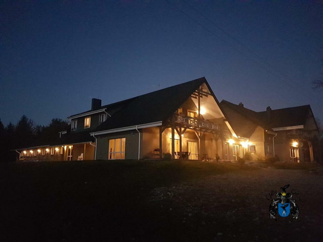 Villa Cheval Aukštadvaris Eksteriør billede